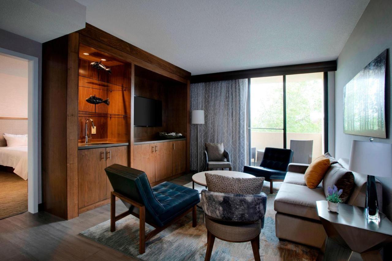 Greensboro-High Point Marriott Airport Екстер'єр фото