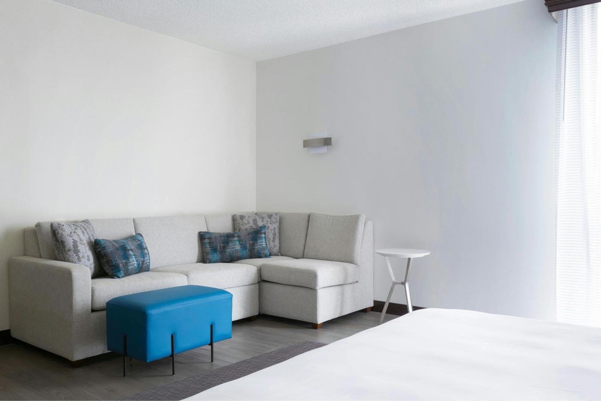 Greensboro-High Point Marriott Airport Екстер'єр фото