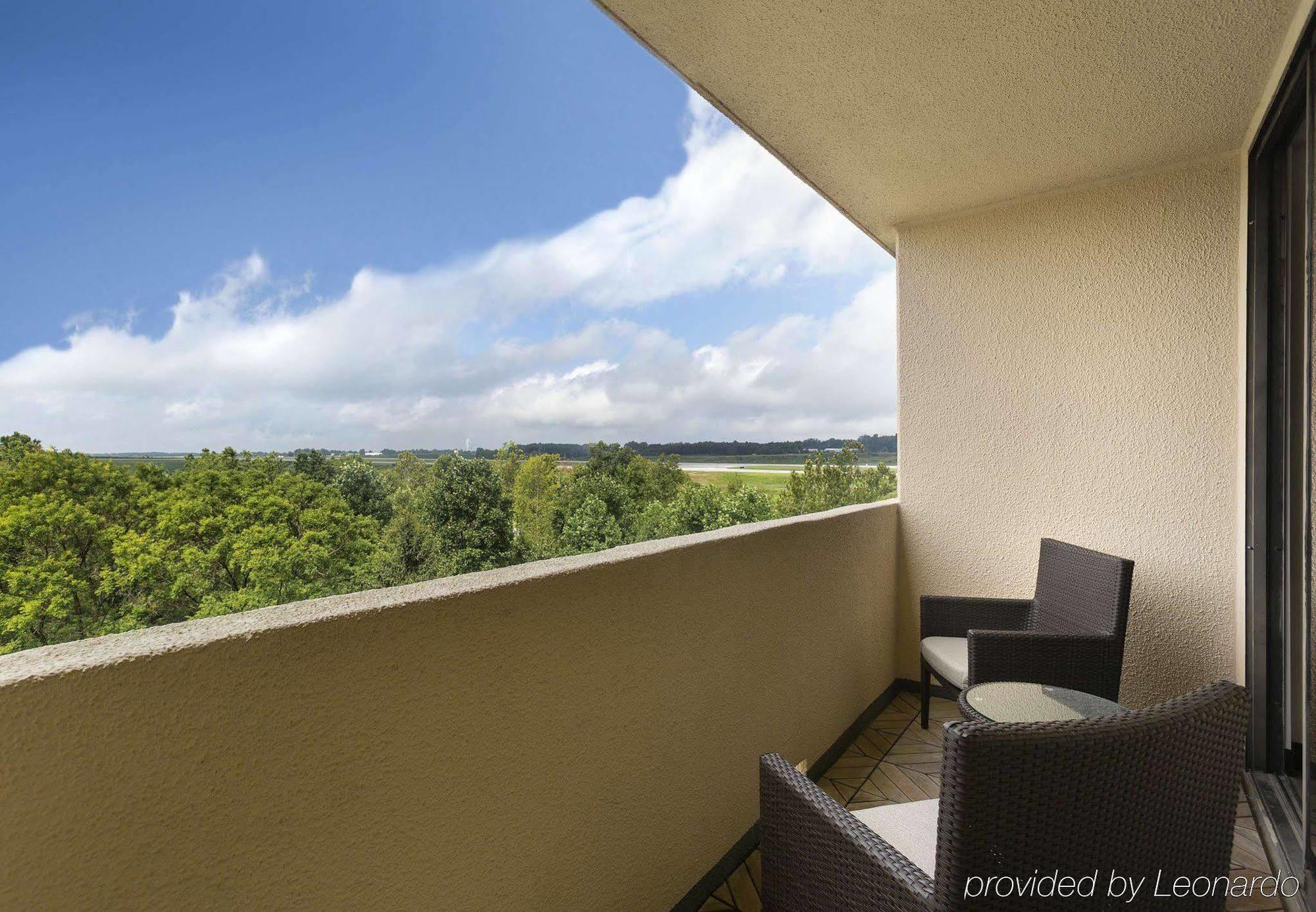 Greensboro-High Point Marriott Airport Екстер'єр фото