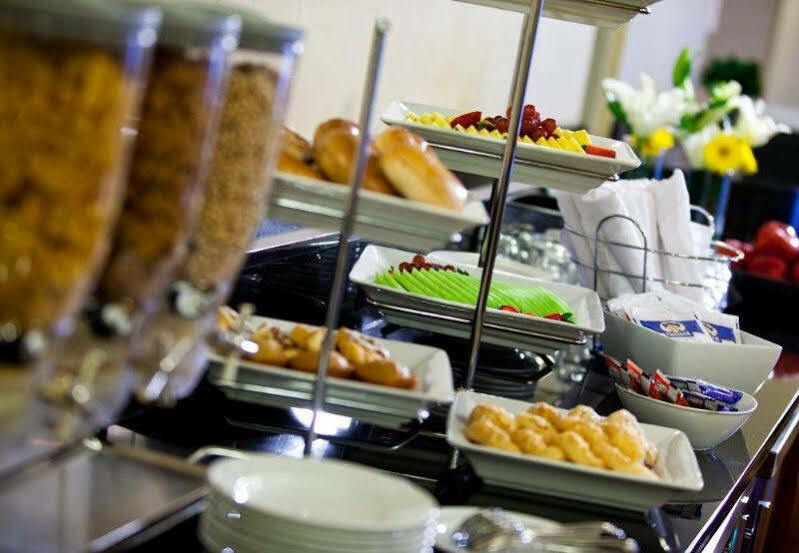 Greensboro-High Point Marriott Airport Екстер'єр фото